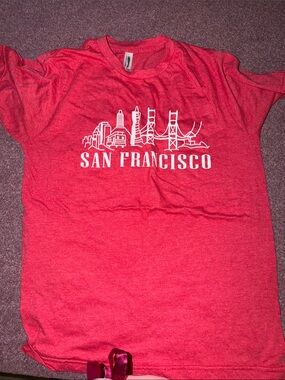 San Francisco Red Graphic Tee - Unbranded men’s basic